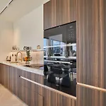 Penthouse With View Of The Eiffel Tower-faubourg *