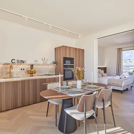 Penthouse With View Of The Eiffel Tower-faubourg Apartmán Paříž