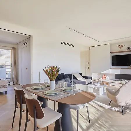Appartement Penthouse With View Of The Eiffel Tower-faubourg Paris