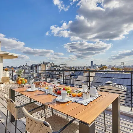 Penthouse With View Of The Eiffel Tower-faubourg Apartmán Paříž