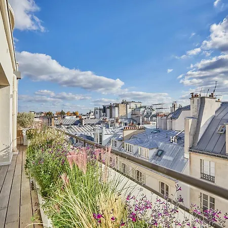 Apartmán Penthouse With View Of The Eiffel Tower-faubourg